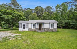 1186 Eastview Road NE, Conyers, GA 30012