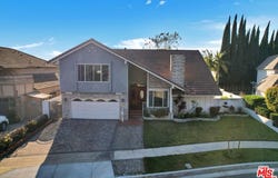 17103 Mapes Ave, Cerritos, CA 90703