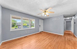 2535 S Park Lane, Florissant, MO 63031