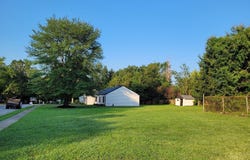 100 WISTERIA LANE, CARNEYS POINT, NJ 08069