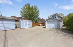 1009 11th Avenue S, Saint Cloud, MN 56301