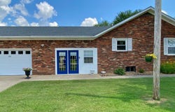 304 Wallace Ave, Leitchfield, KY 42754