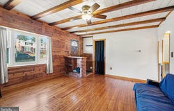 212 WECAF Road, NEW HOLLAND, PA 17557