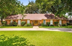 400 PARKWAY Drive, Natchitoches, LA 71457