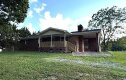 1401 Old Piney Rd, Maryville, TN 37803