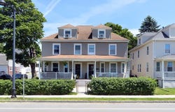 435 Cabot St, Beverly, MA 01915