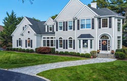 13 N Glen Drive, Mashpee, MA 02649