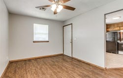 821 Russell Circle, Norman, OK 73071