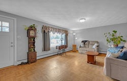 208 New Boston Rd, Sturbridge, MA 01566