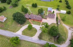 304 St Ignatius, St. Paul, KS 66771