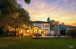 2062 E Holgate Ct, Eagle, ID 83616