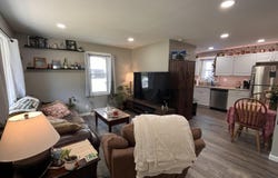 1712 SW Hope ST, Topeka, KS 66604