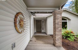 3010 SW PHYLLIS Dr, Gresham, OR 97080