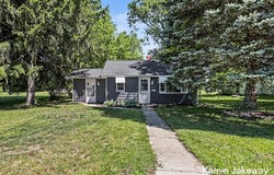 1012 Masonic Street, Belding, MI 48809