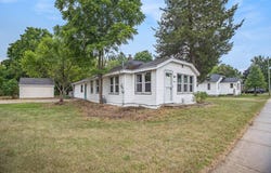 368 W Barton Street, Newaygo, MI 49337