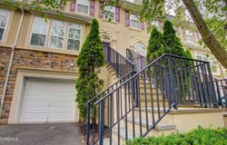 56 W Aspen Way, Aberdeen, NJ 07747