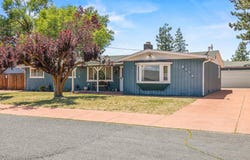 2774 Eastmount Street, Klamath Falls, OR 97603