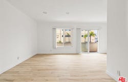 1916 Pacific Ave, Venice, CA 90291