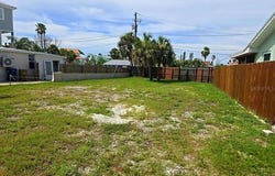 432 S BAYSHORE DRIVE, MADEIRA BEACH, FL 33708