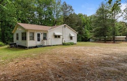 3899 Warrenton Road, Henderson, NC 27537
