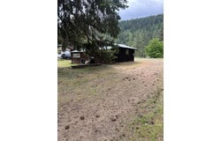 1221 MINTER AVE, MARCUS, WA 99151