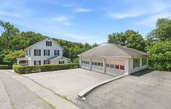 800 Oakwood Drive, Peekskill, NY 10566
