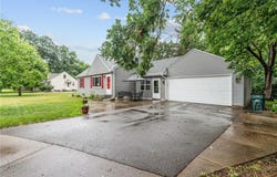 10221 Flamingo Street NW, Coon Rapids, MN 55433