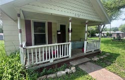 218 S Kent Street, Excelsior Springs, MO 64024