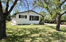 107 N Earling Ave, Miles City, MT 59301