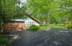 31 Garden Park Drive, Chagrin Falls, OH 44022