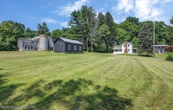 456 Village Road, Dallas, PA 18612
