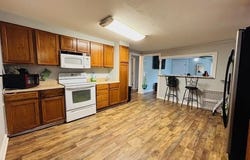 503  W 19th  ST, Russellville, AR 72801