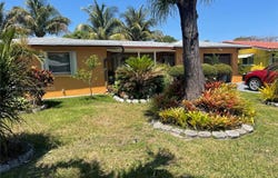 5303 NW 50th Ave, Tamarac, FL 33319