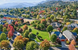 524 W Nevada Street, Ashland, OR 97520