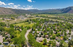 27 Pica Lane, Carbondale, CO 81623