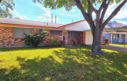 5813 Woodhaven Drive, Corpus Christi, TX 78412