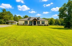 637 CR 151, Carthage, TX 75633