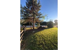 2475 Jackson Boulevard, Highland Twp, MI 48356