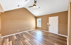 6109 Cottonwood Rd, Dothan, AL 36301