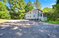 412 Charlton St, Southbridge, MA 01550