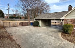 405 Nottingham Rd, Florence, AL 35633