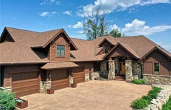 623 N Shore Drive, Forest Lake, MN 55025