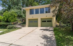 1558/1560 W Jones Drive SW, Ann Arbor, MI 48105