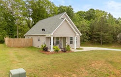381 Deer Farm Pond Lane, Fair Play, SC 29643