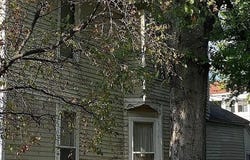 322 N 8th St, Paducah, KY 42001