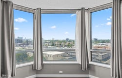 3320 Spinnaker, Detroit, MI 48207
