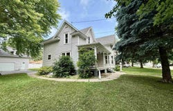 713 S 8th Street, Clear Lake, IA 50428