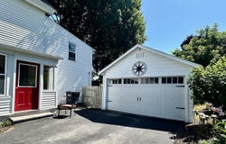 23 Holland Street, Bangor, ME 04401
