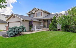 9592 77th Street S, Cottage Grove, MN 55016