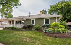 1919 Gillen St, Racine, WI 53403